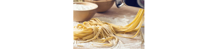 Ongevulde met ei pasta